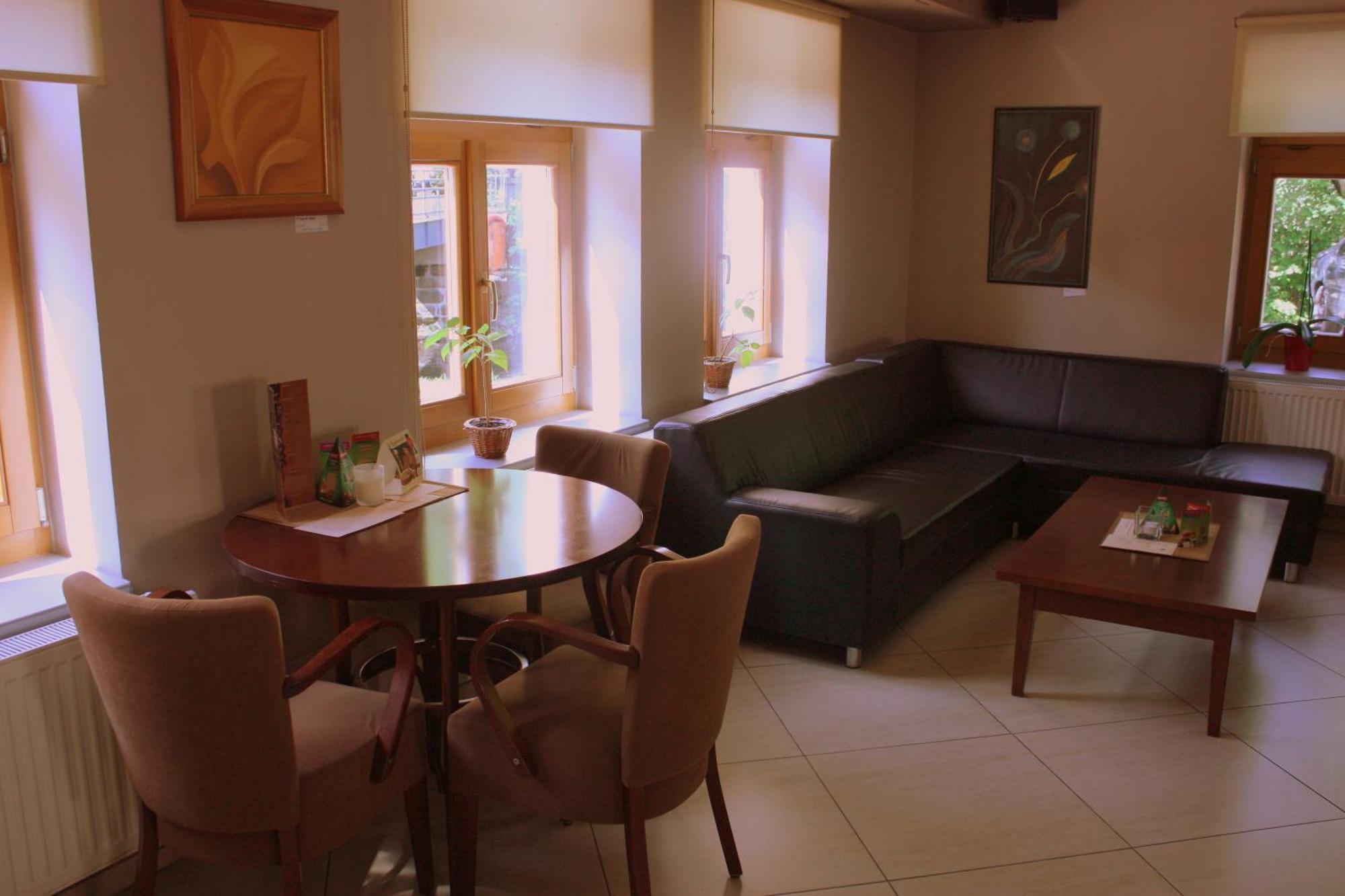 Penzion a CaféRestaurant U lávky Chrudim Extérieur photo